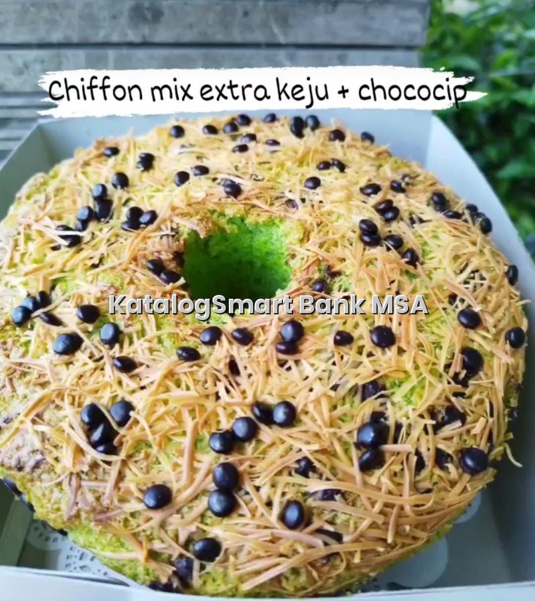 Chiffon Pandan Extra Keju dan Choco